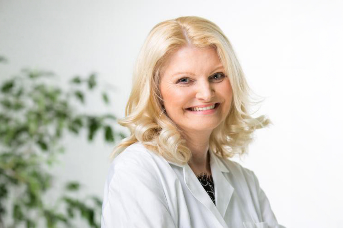 Dr. med. Helena Singerová